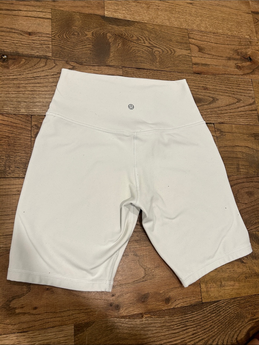 Lululemon High-Rise White Bike Shorts 8